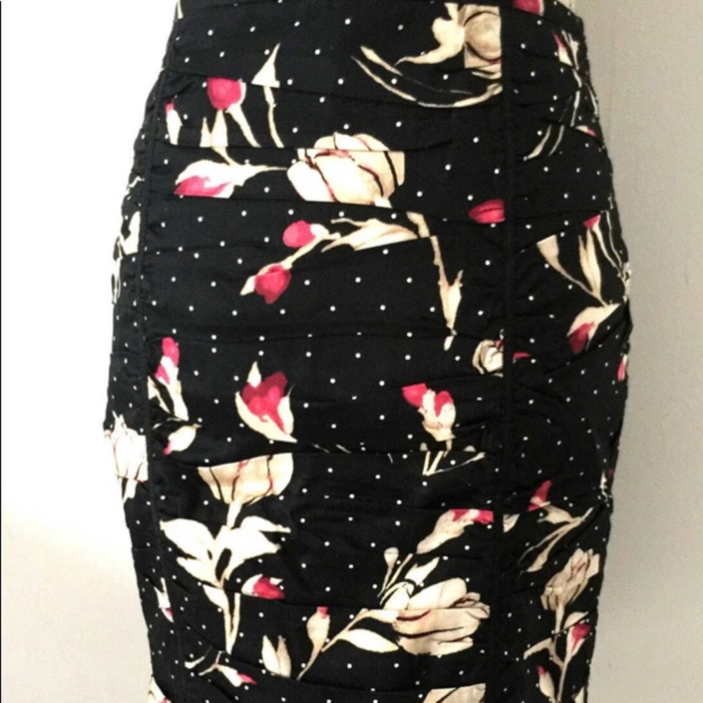 Black and White Polka White House Black Market Floral Pencil Skirt